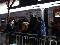 Penjualan Tiket KA Jarak Jauh Lebaran 2026 dari Daop 2 Bandung Diminati Masyarakat