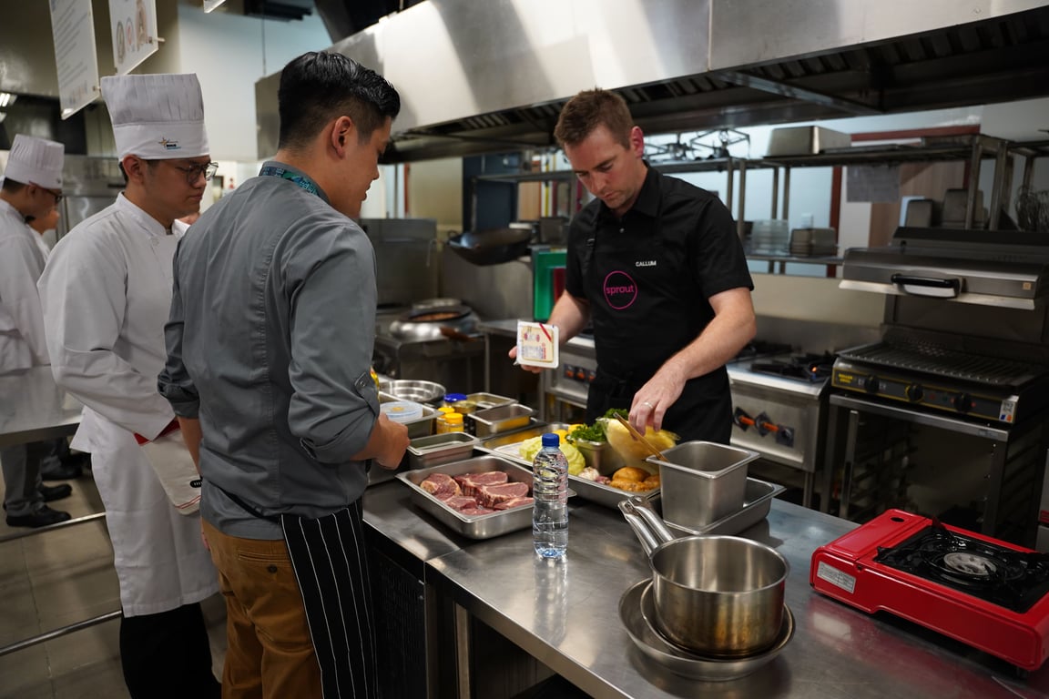 Hotel Management BINUS University Hadirkan Callum Hann, Australian MasterChef Personality, dalam “Taste of Australia 2026” di BINUS @Anggrek Campus