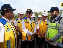 Tinjau Normalisasi Sungai Air Dingin Padang, Menteri PU Instruksikan Percepatan Penanganan dan Keterlibatan Masyarakat Melalui Program Padat Karya
